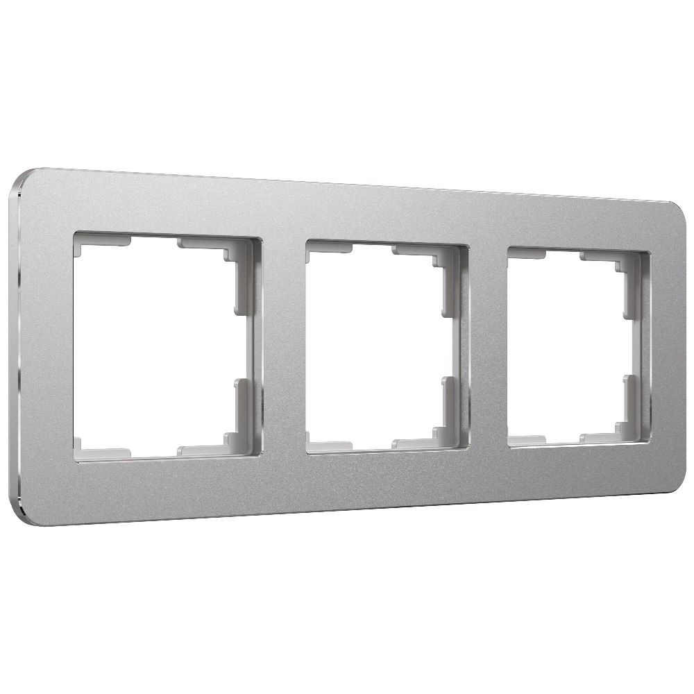 Рамка из металла Werkel Platinum на 3 поста Алюминий W0032606