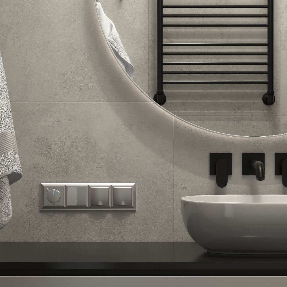 Рамка из поликарбоната Werkel Fiore на 4 поста Серебряный W0042206 — изображение 2