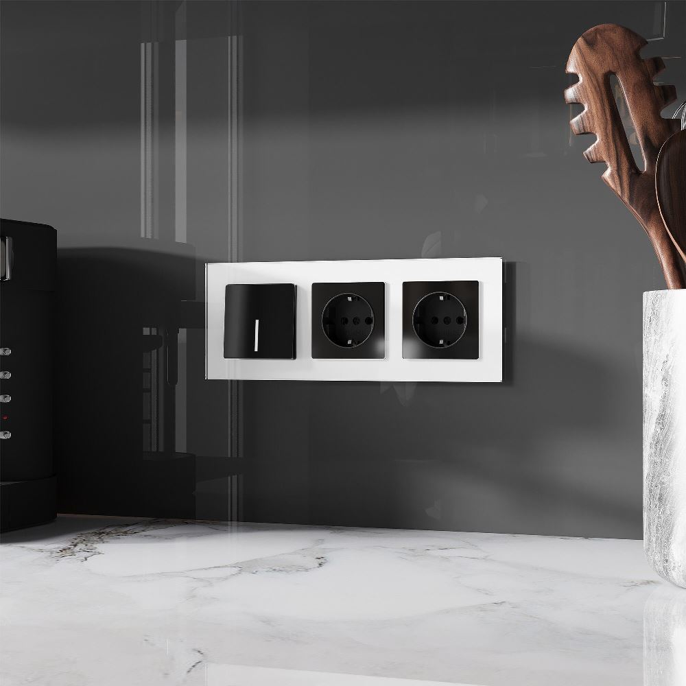 Розетка встраиваемая Werkel с заземлением и шторками Черный W1171148 — изображение 2