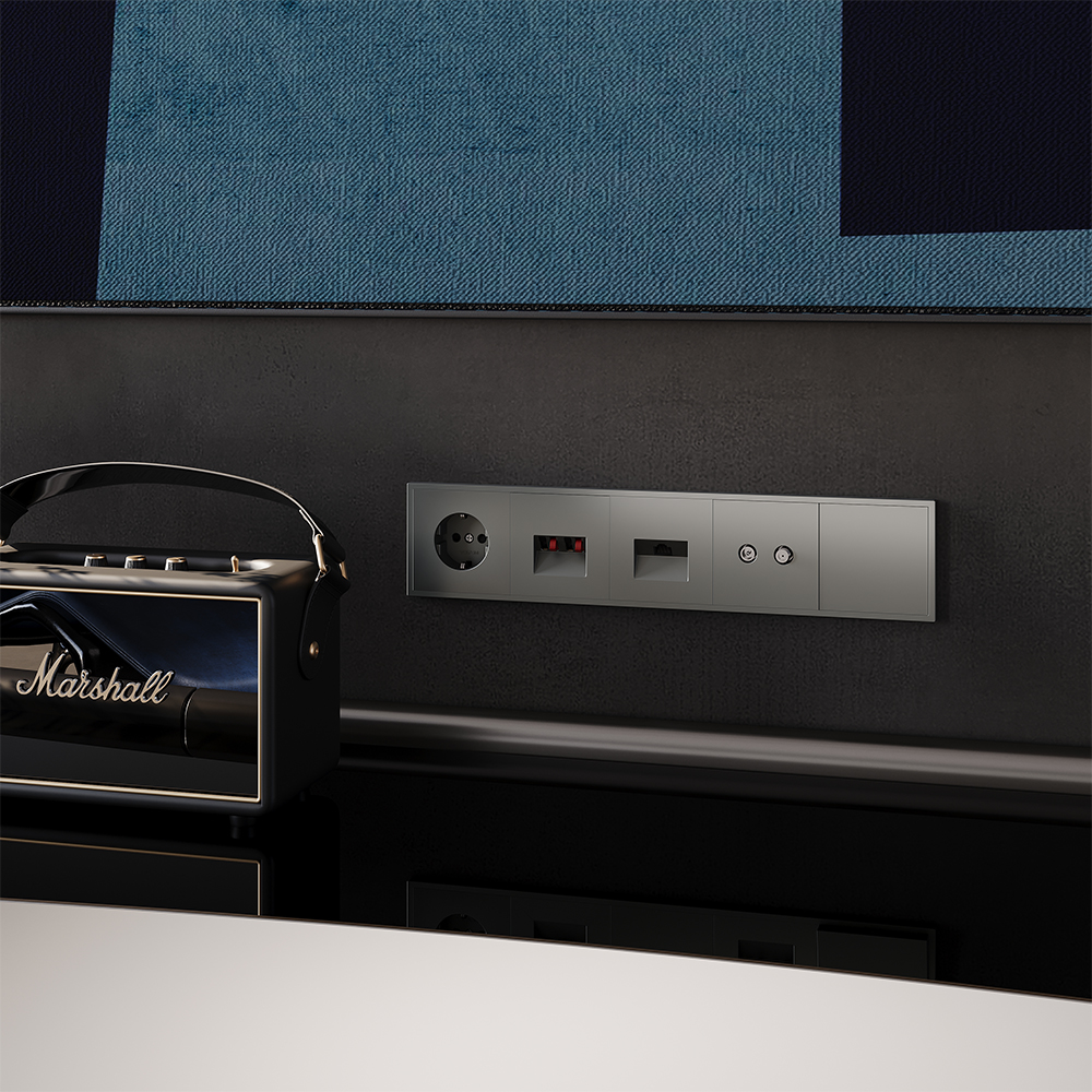 Рамка пластиковая Voltum S70 на 5 постов Титан глянцевый VLS100506 — изображение 3